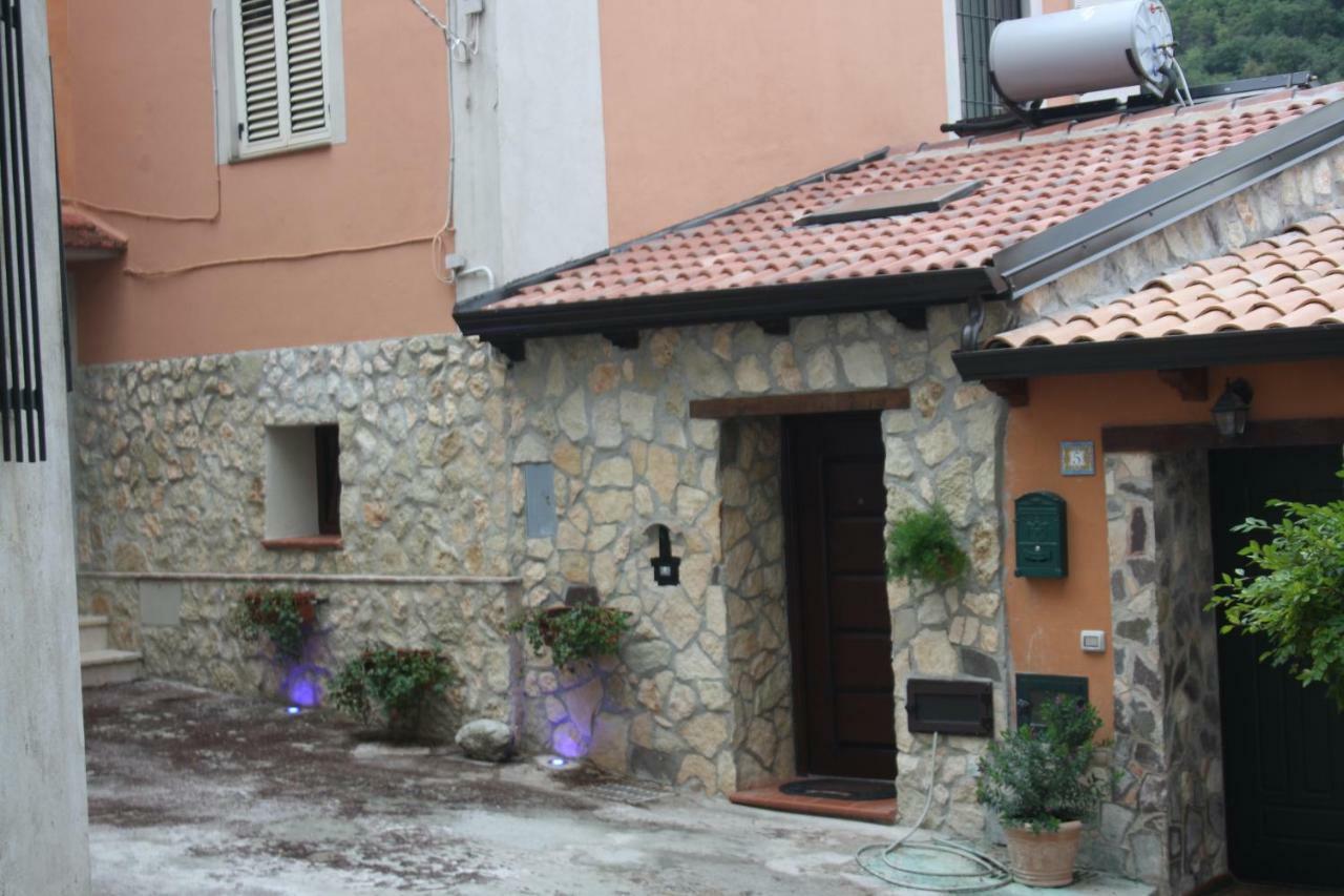 La Casetta Di Elena Lamezia Terme Luaran gambar