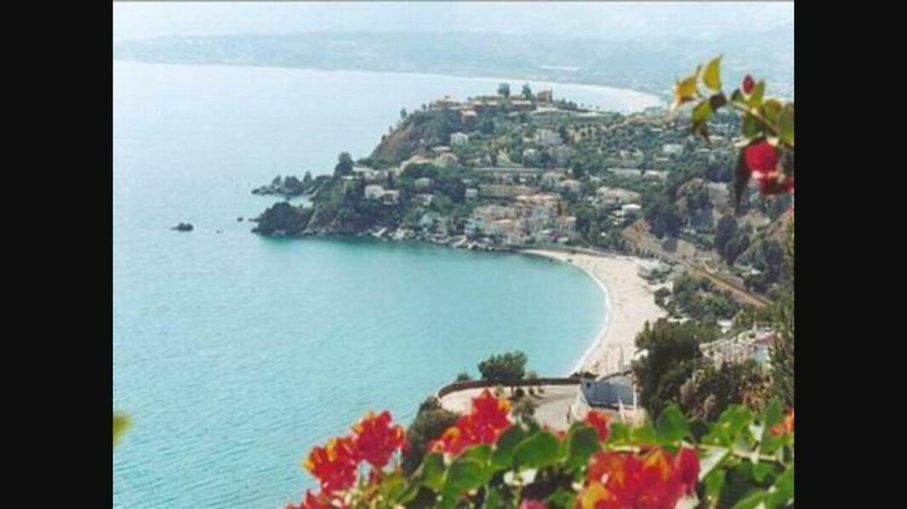 La Casetta Di Elena Lamezia Terme Luaran gambar
