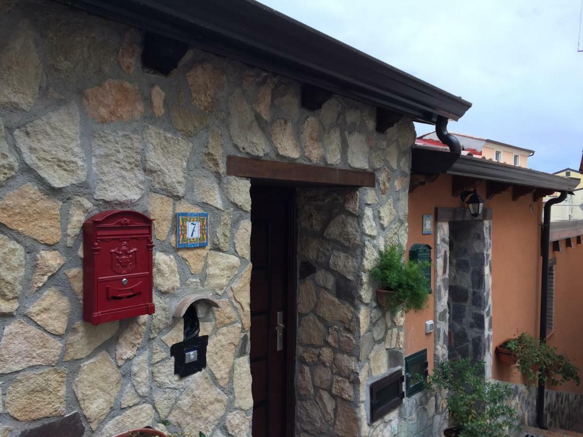 La Casetta Di Elena Lamezia Terme Luaran gambar